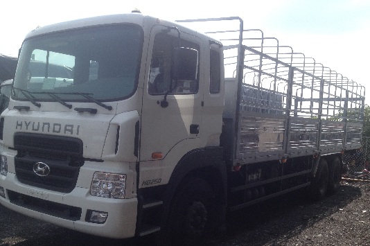 Xe tải hyundai 4 chân bảo hành 24 tháng hoặc 100000km